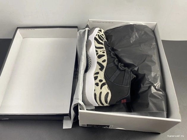 INSTINCT ANIMAL AR0715-010 JORDAN AIR 11 0725